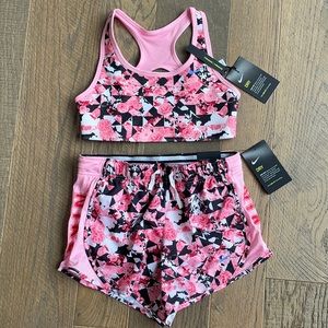 nike matching sports bra and shorts